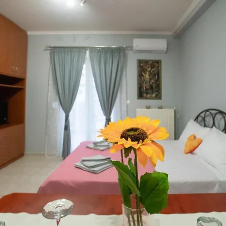 Ririka Apartment Igoumenitsa Exterior photo